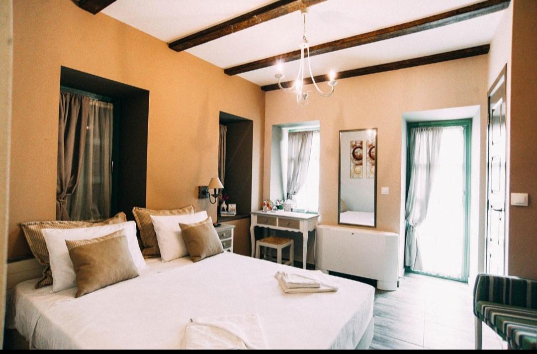Axiokersa Suites ซาโมทราคี ภายนอก รูปภาพ