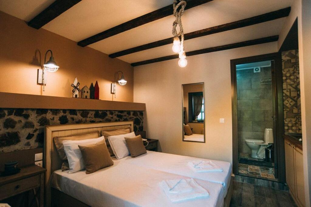 Axiokersa Suites ซาโมทราคี ภายนอก รูปภาพ