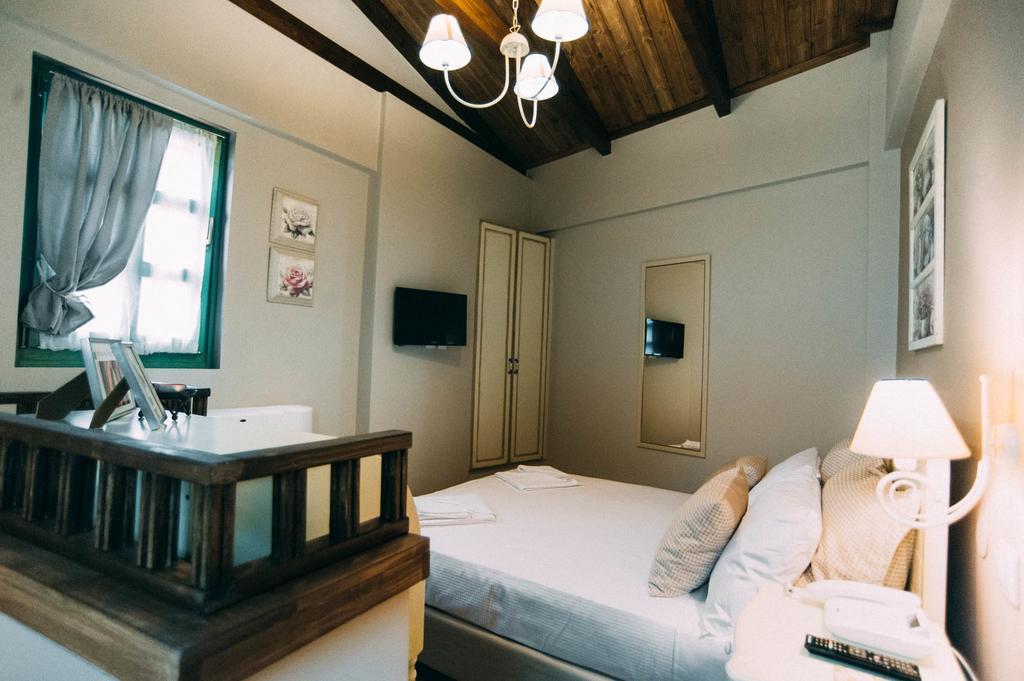 Axiokersa Suites ซาโมทราคี ภายนอก รูปภาพ